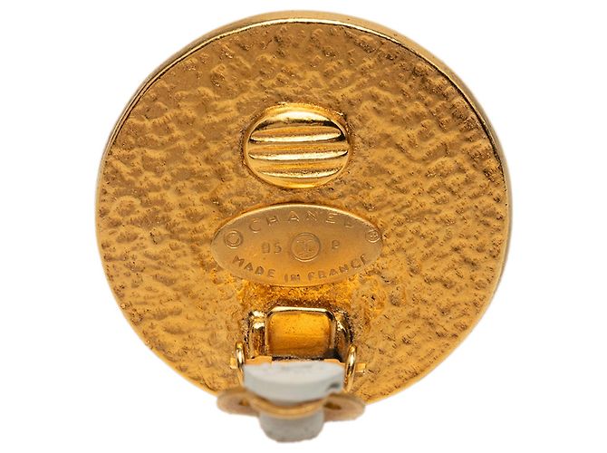 Orecchini a clip Chanel CC placcati in oro e perle sintetiche D'oro - vista 3