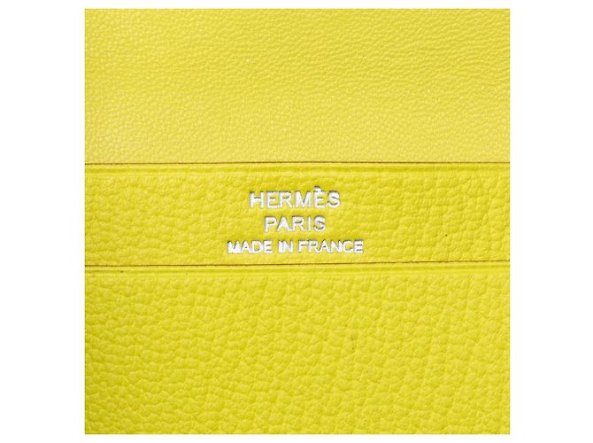 Tarjetero Hermès Bearn en cuero Epsom Amarillo - vista 5