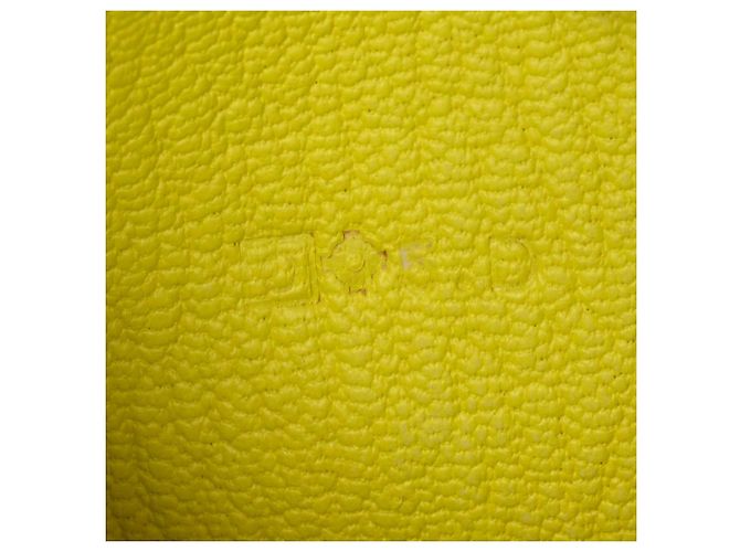 Tarjetero Hermès Bearn en cuero Epsom Amarillo - vista 6
