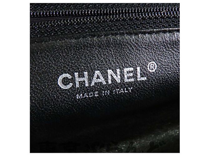 Timeless Clutch Timiteless Kisslock in agnello trapuntato nero Chanel - vista 5