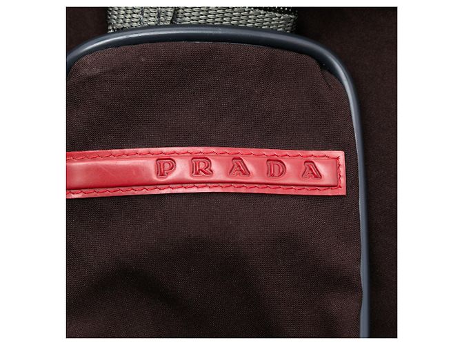Borsa a tracolla Tessuto della linea Prada Sports marrone - vista 5