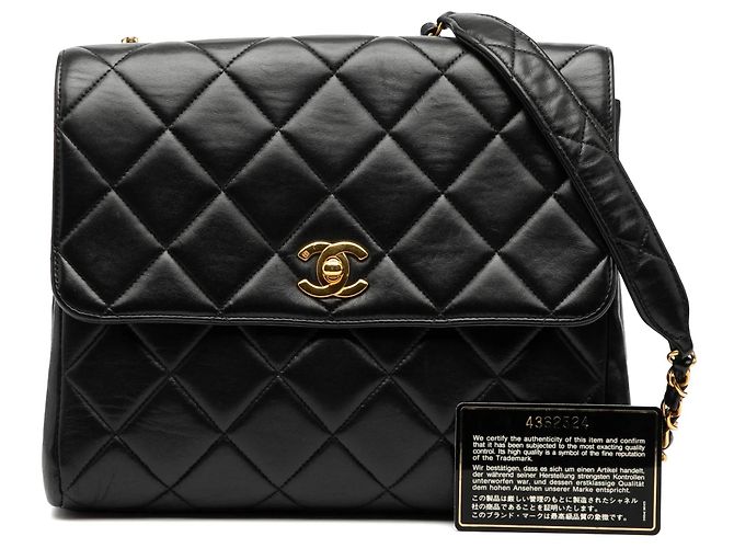 Borsa a tracolla Chanel Small Square in agnello nero con patta dritta a flap singolo - vista 9