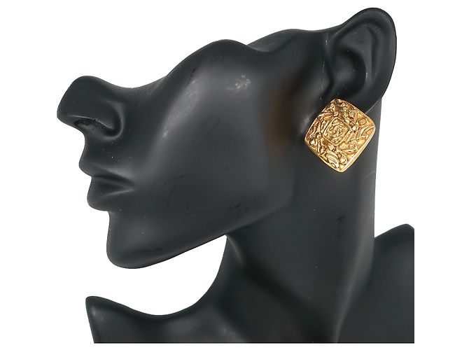Orecchini a clip Chanel CC placcati in oro e diamanti D'oro - vista 5