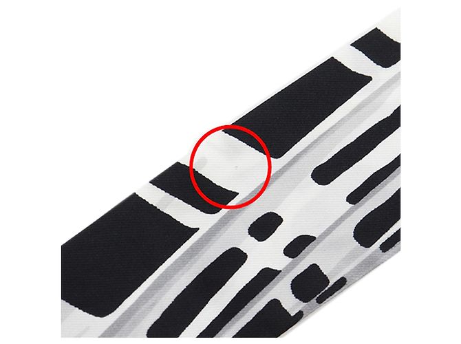 Foulard in seta stampata Louis Vuitton Bandeau nero - vista 3