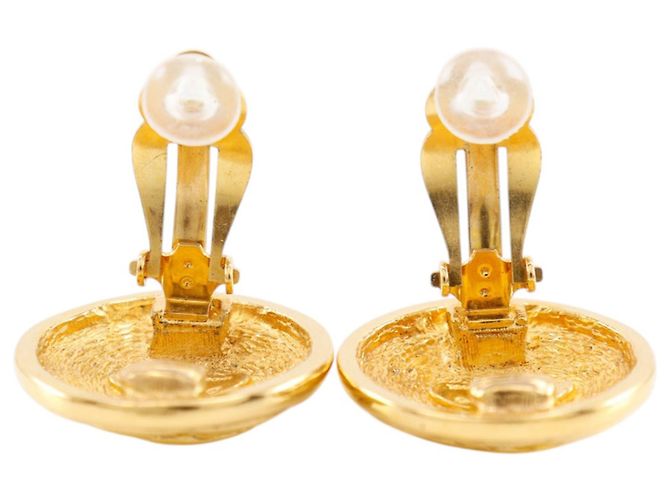 Orecchini a cerchio Chanel CC trapuntati placcati oro D'oro - vista 4