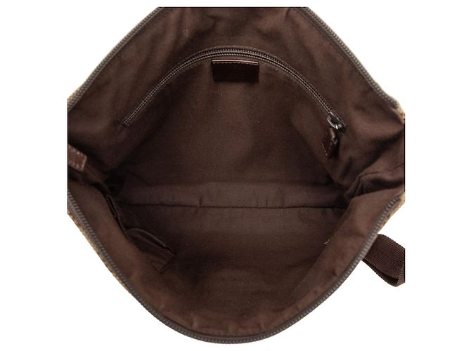 Borsa a tracolla Gucci GG Canvas marrone - vista 4