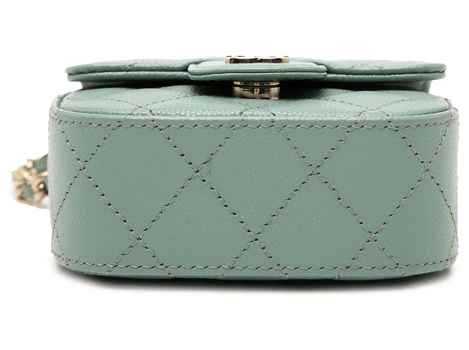 Borsa a tracolla Chanel Micro Mini Classic Caviar con patta singola verde - vista 3