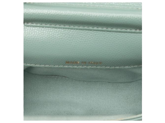 Borsa a tracolla Chanel Micro Mini Classic Caviar con patta singola verde - vista 4