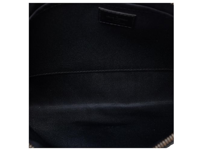 Pochette GM Discovery Louis Vuitton Monogram Eclipse nera - Clutch Nero - vista 4