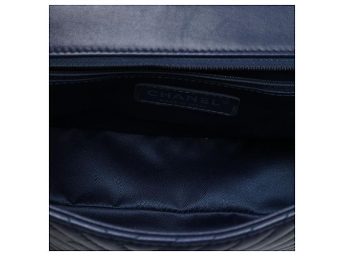 Borsa a tracolla Chanel Medium Lambskin CC Crossing Flap Blu - vista 4