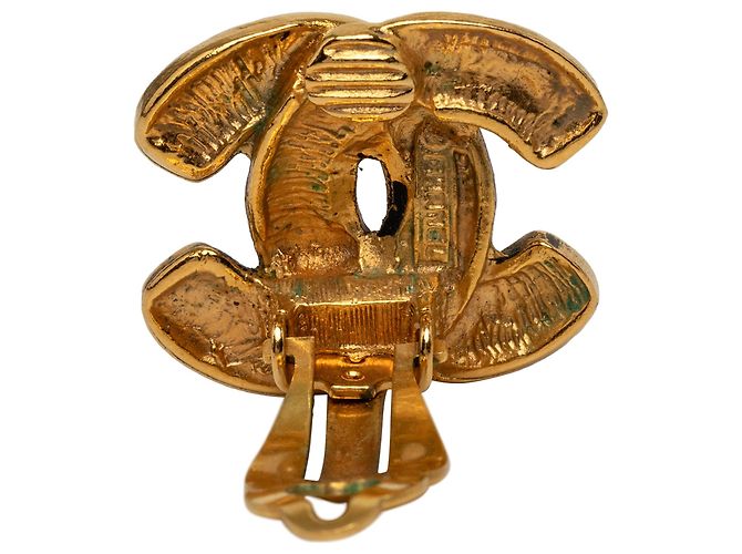 Orecchini a clip trapuntati Chanel CC placcati oro D'oro - vista 3