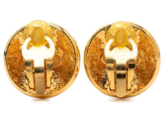 Orecchini a clip rotondi Chanel CC placcati oro D'oro - vista 2