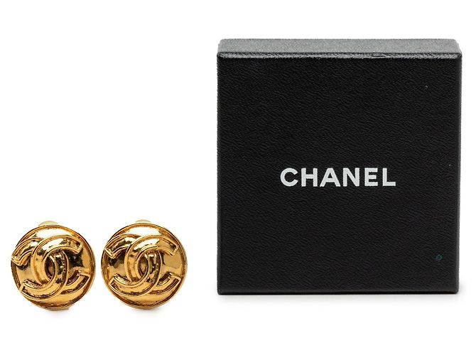 Orecchini a clip rotondi Chanel CC placcati oro D'oro - vista 4