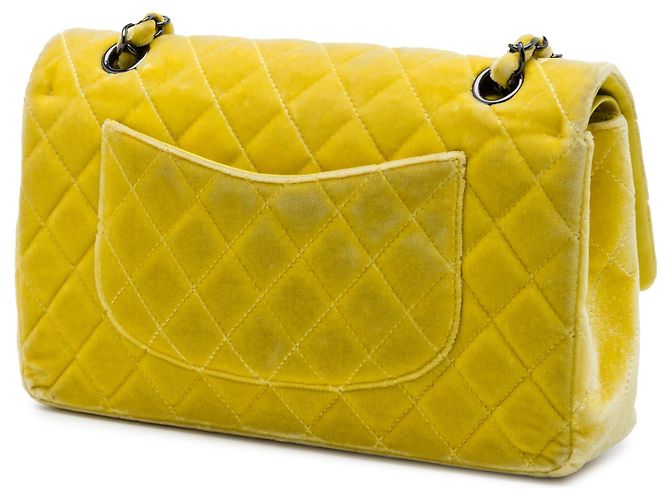 Borsa a tracolla Chanel Medium Classic Double Flap in velluto giallo - vista 2