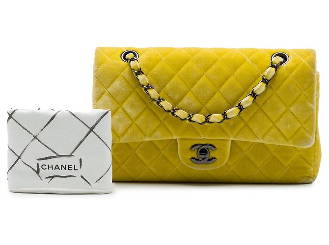 Borsa a tracolla Chanel Medium Classic Double Flap in velluto giallo - vista 7