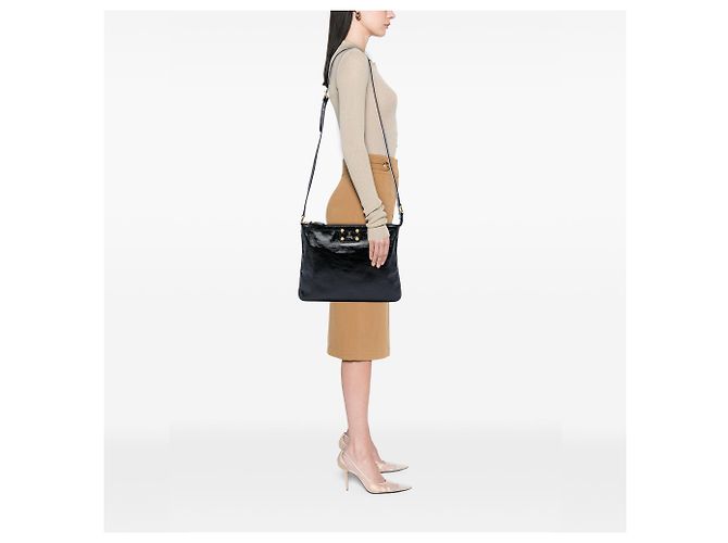 Borsa a tracolla Fendi in vernice increspato nero - vista 6