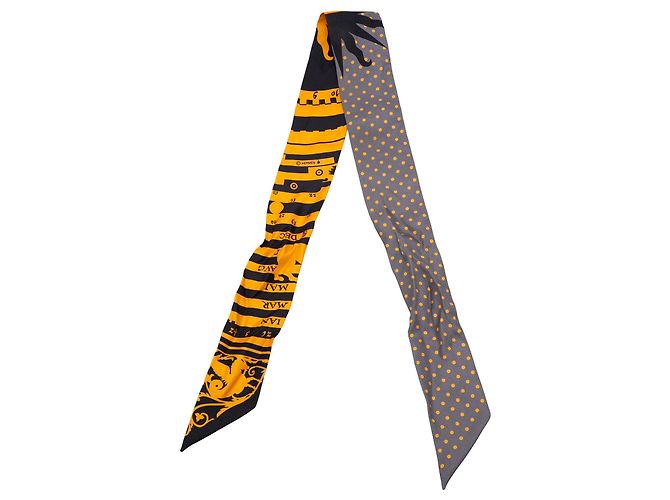 Foulard Twilly in seta Hermès Astrologie a Pois nero - vista 2
