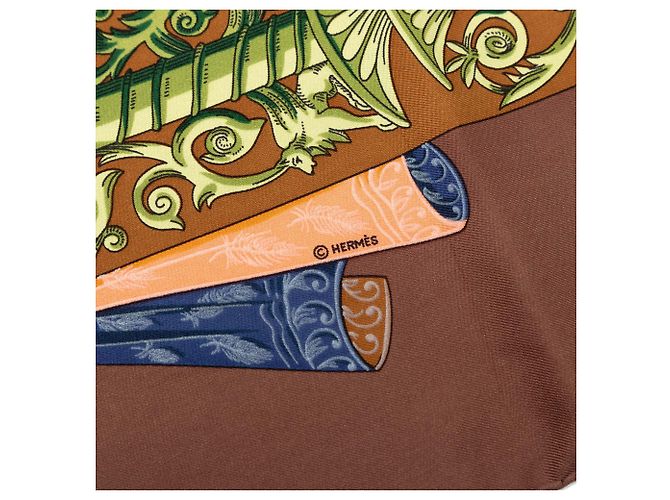 Sciarpa in seta Hermès L Atlantide 90 marrone - vista 3