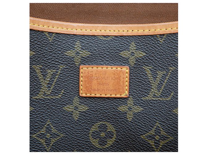 Borsa a tracolla Louis Vuitton Monogram Saumur 35 marrone - vista 5
