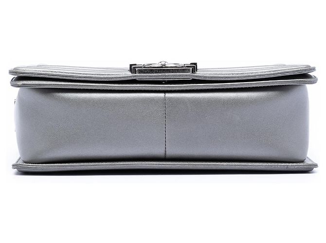 Borsa a tracolla Chanel Old Medium Boy Flap in agnello trapuntato grigio - vista 3