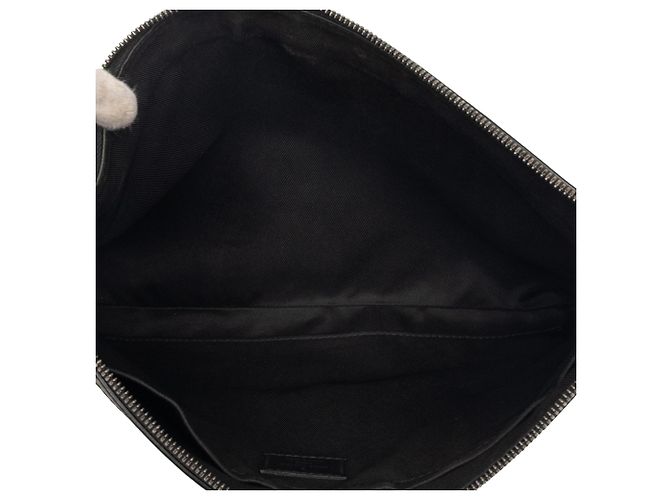 Pochette Louis Vuitton Monogram Shadow Discovery nera Nero - vista 4