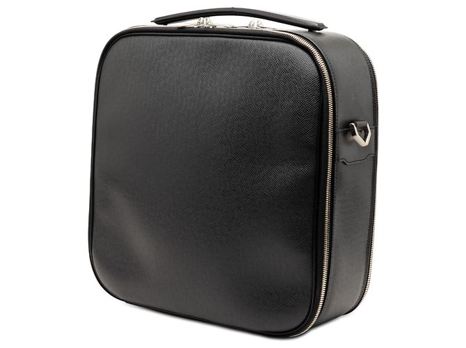 Borsa da viaggio Louis Vuitton Taiga Tura nera Nero - vista 2