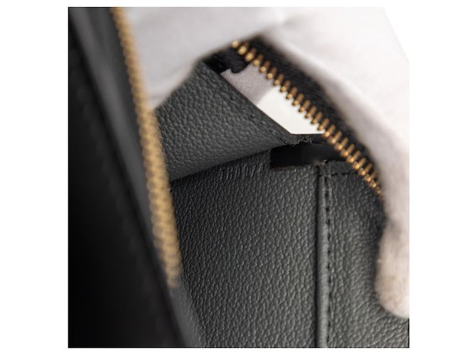 Borsa Louis Vuitton Epi Riviera nera Nero - vista 6