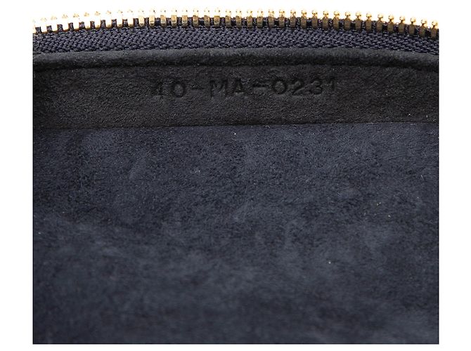 Beauty case Lady Dior Vanity Case in Micro Lambskin blu con stampa a cuore - vista 6