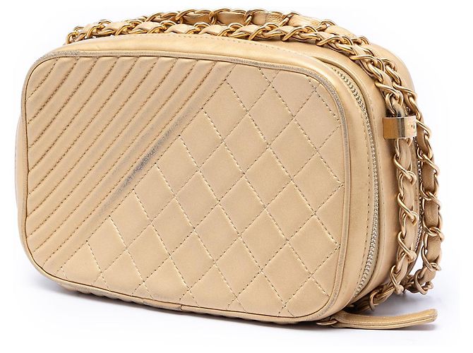 Borsa a tracolla Chanel Small Quilted Lambskin Coco Boy in agnello trapuntato oro D'oro - vista 2