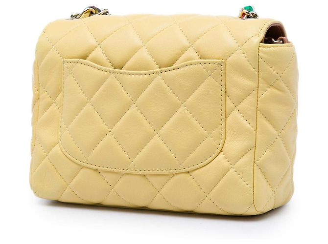 Borsa a tracolla Chanel Small Quilted Lambskin Cocovado Ribbon Chain Flap Gialla Giallo - vista 2