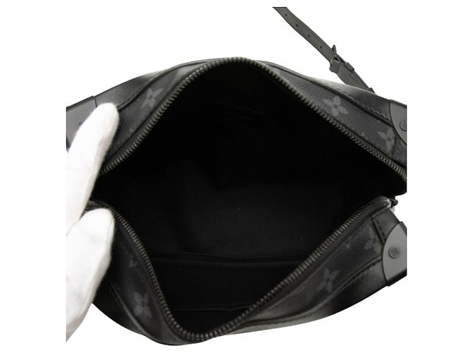 Louis Vuitton Monogram Eclipse Soft Trunk Umhängetasche schwarz - Ansicht 4