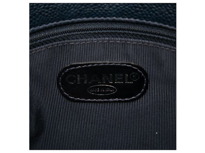 Chanel CC Caviar Schultertasche in Blau mit Fronttasche - Ansicht 5