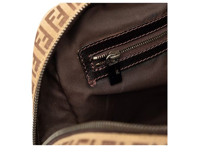 Borsa a tracolla Fendi Zucchino Canvas Beige - vista 7