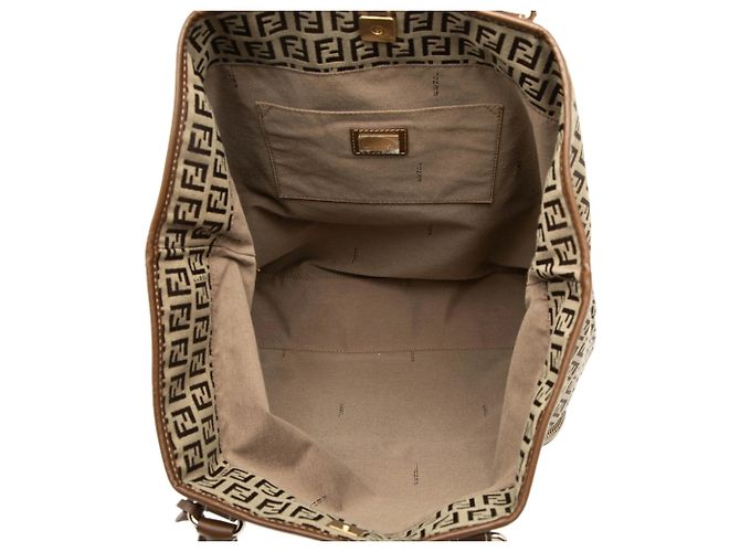 Borsa shopping Fendi Zucchino Canvas Chef marrone - vista 4