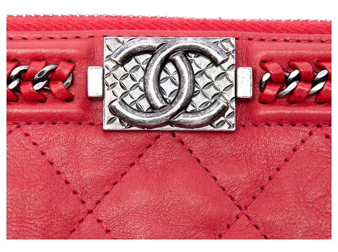 Clutch Boy Case Chanel in agnello trapuntato con catena, Rosso, Medium - vista 5