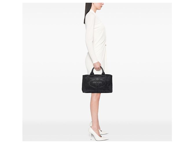 Tote Borsa satchel in denim canapa nero con logo Prada - vista 6