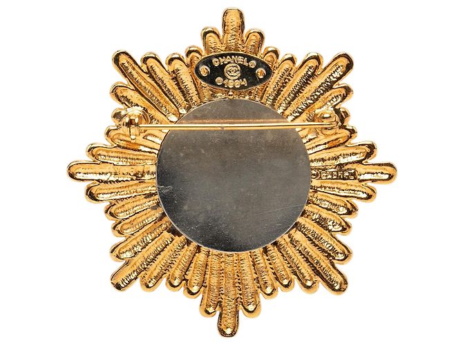 Spilla Chanel CC placcata oro Starburst D'oro - vista 2