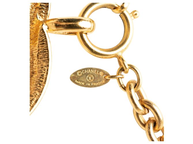 Collana con pendente trapuntato Chanel CC placcato oro D'oro - vista 4