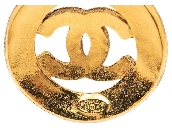 Collana con pendente rotondo Chanel CC placcato oro D'oro - vista 4