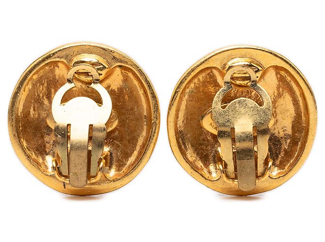 Orecchini a clip rotondi Chanel CC placcati oro D'oro - vista 2