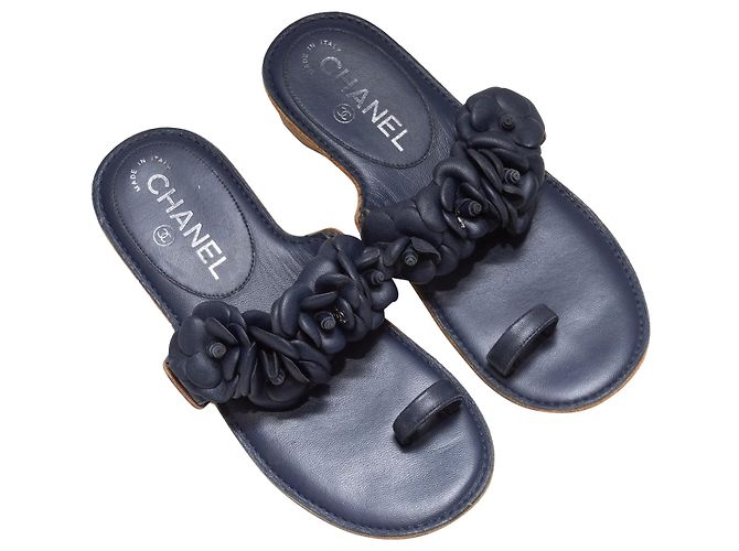 Navy Chanel Camellia Heeled Sandals Size 35 Blue - view 2
