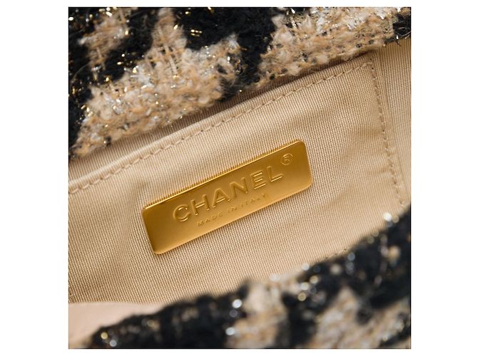 Chanel Houndstooth Tweed 19 Gürteltasche Beige - Ansicht 5