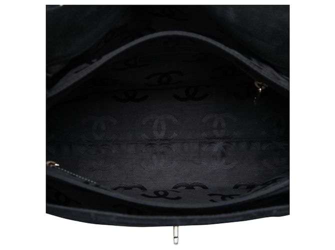 Bolsa de ombro Chanel CC em camurça acolchoada preta Preto - vista 4