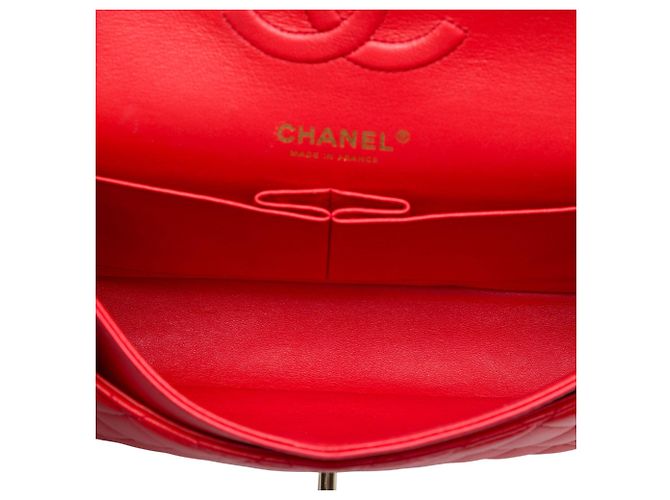 Borsa a tracolla Chanel Medium Classic Lambskin Double Flap rossa Rosso - vista 4
