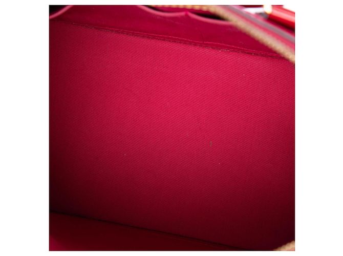 Borsa a mano Louis Vuitton Monogram Vernis Alma PM rossa Rosso - vista 4