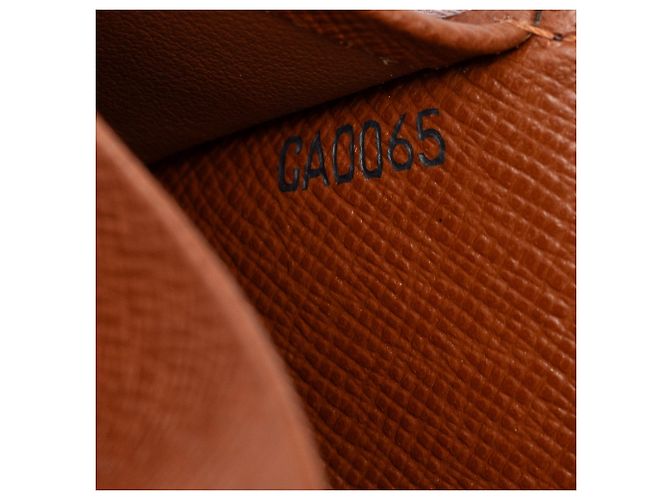 Tarjetero sobre Monogram Louis Vuitton marrón Castaño - vista 6