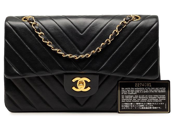 Borsa a tracolla Chanel Medium Classic Chevron in agnello nero con doppia patta - vista 9