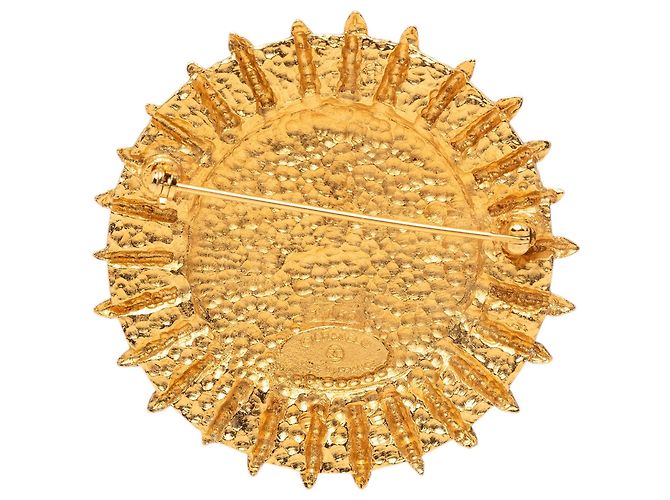Chanel Brosche vergoldet, Wappen-Medaillon mit Sonnenstrahl-Motiv Golden - Ansicht 2