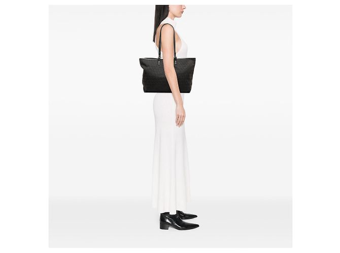 Borsa Tote Fendi Zucchino Canvas Nera Nero - vista 7
