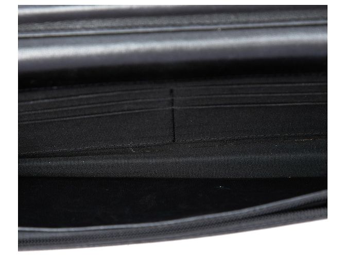 Borsa a tracolla Chanel CC Embossed Lambskin Wallet on Chain Nera Nero - vista 4